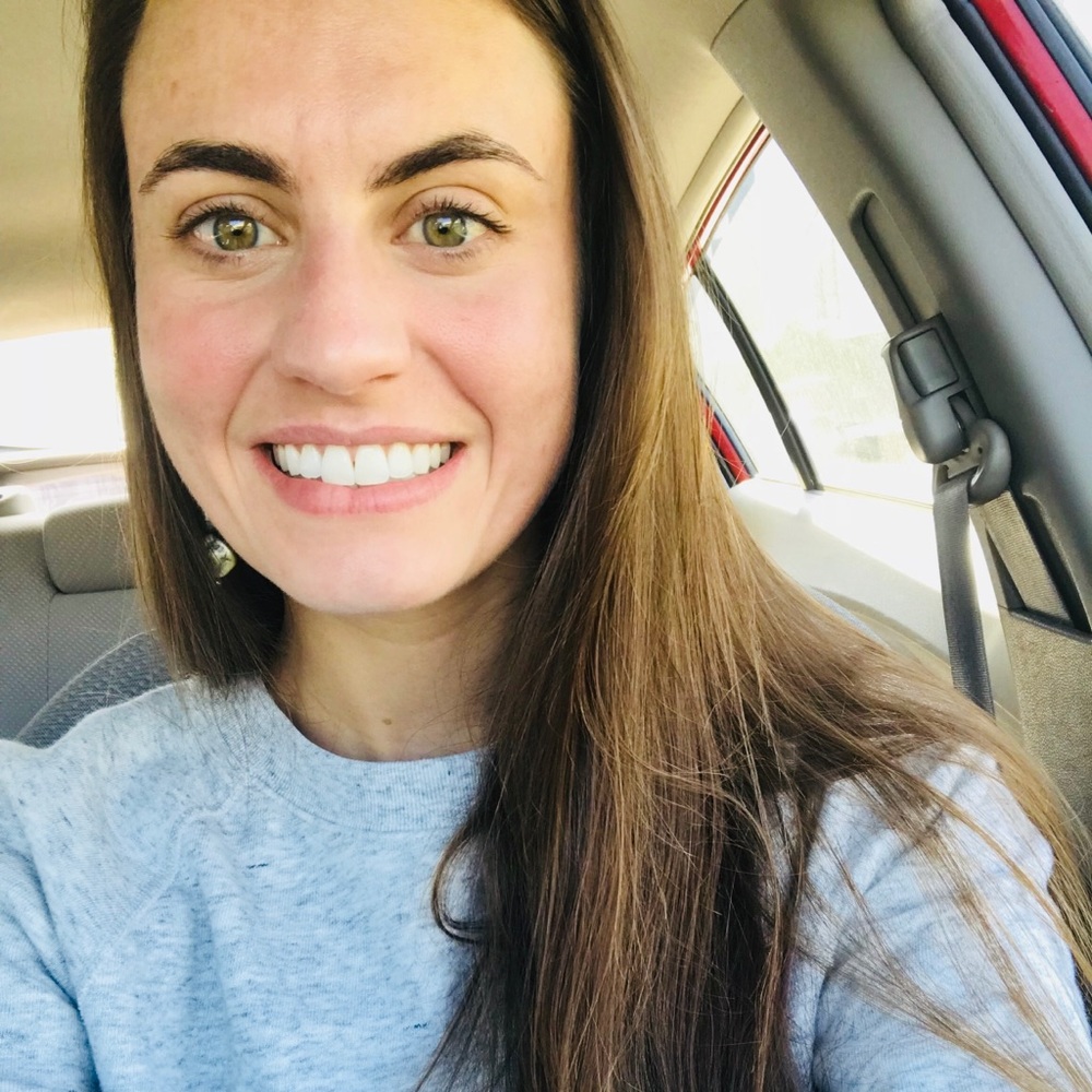 Meet your Posher, Dana